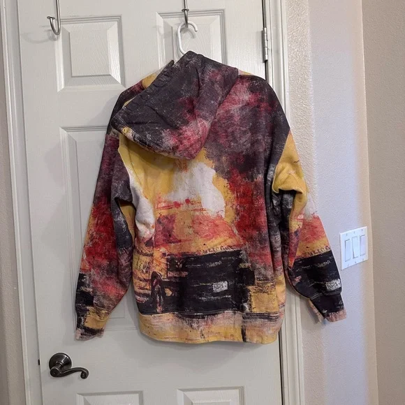 NWT Supreme Fire Zip Up hooded sweatshirt. Gorgeous unique NWT Supreme Fire Zip Up hooded sweatshirt. Gorgeous unique